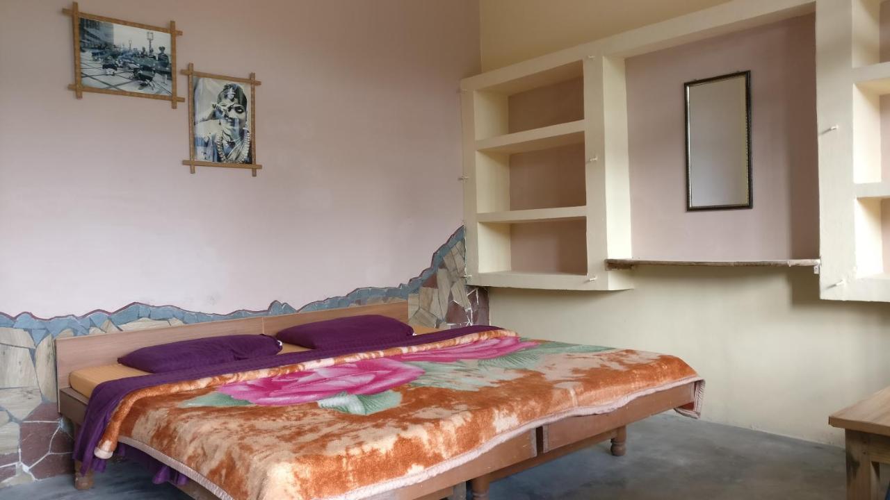 White Rabbit Guest House Dharamshala Luaran gambar